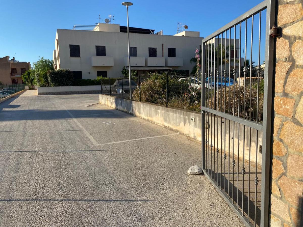 Case Vacanza Cristina Site In Antico Baglio E In Via Abruzzi N 161 San Vito Lo Capo Bagian luar foto