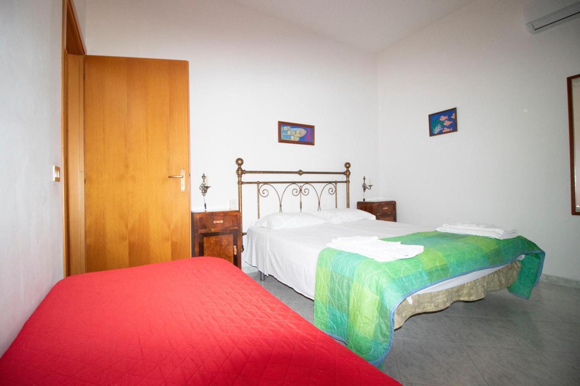 Case Vacanza Cristina Site In Antico Baglio E In Via Abruzzi N 161 San Vito Lo Capo Bagian luar foto