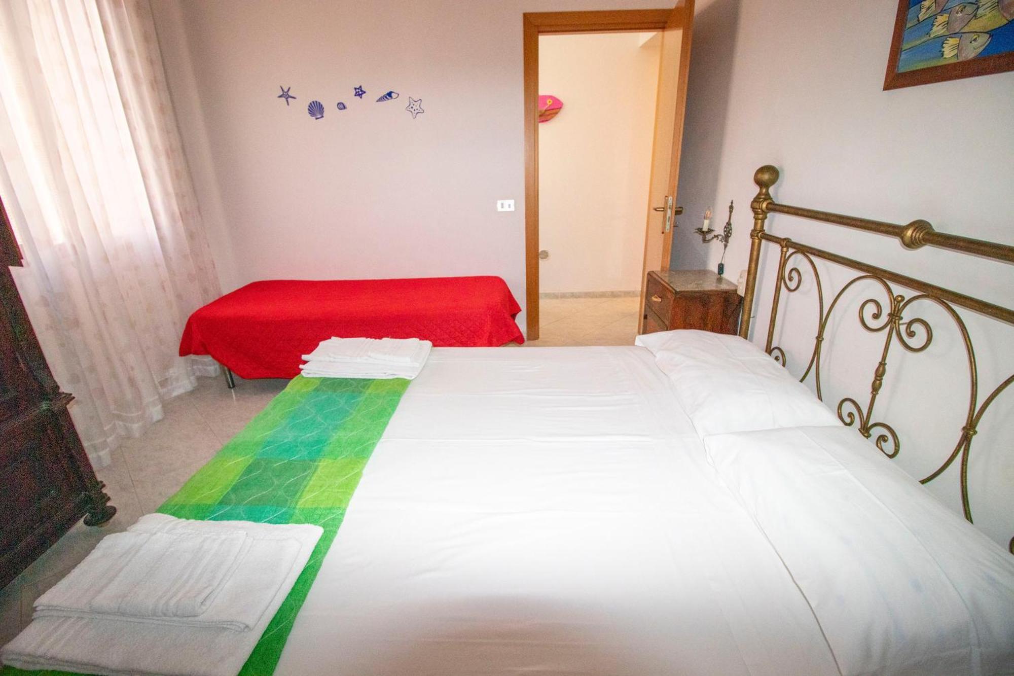 Case Vacanza Cristina Site In Antico Baglio E In Via Abruzzi N 161 San Vito Lo Capo Bagian luar foto